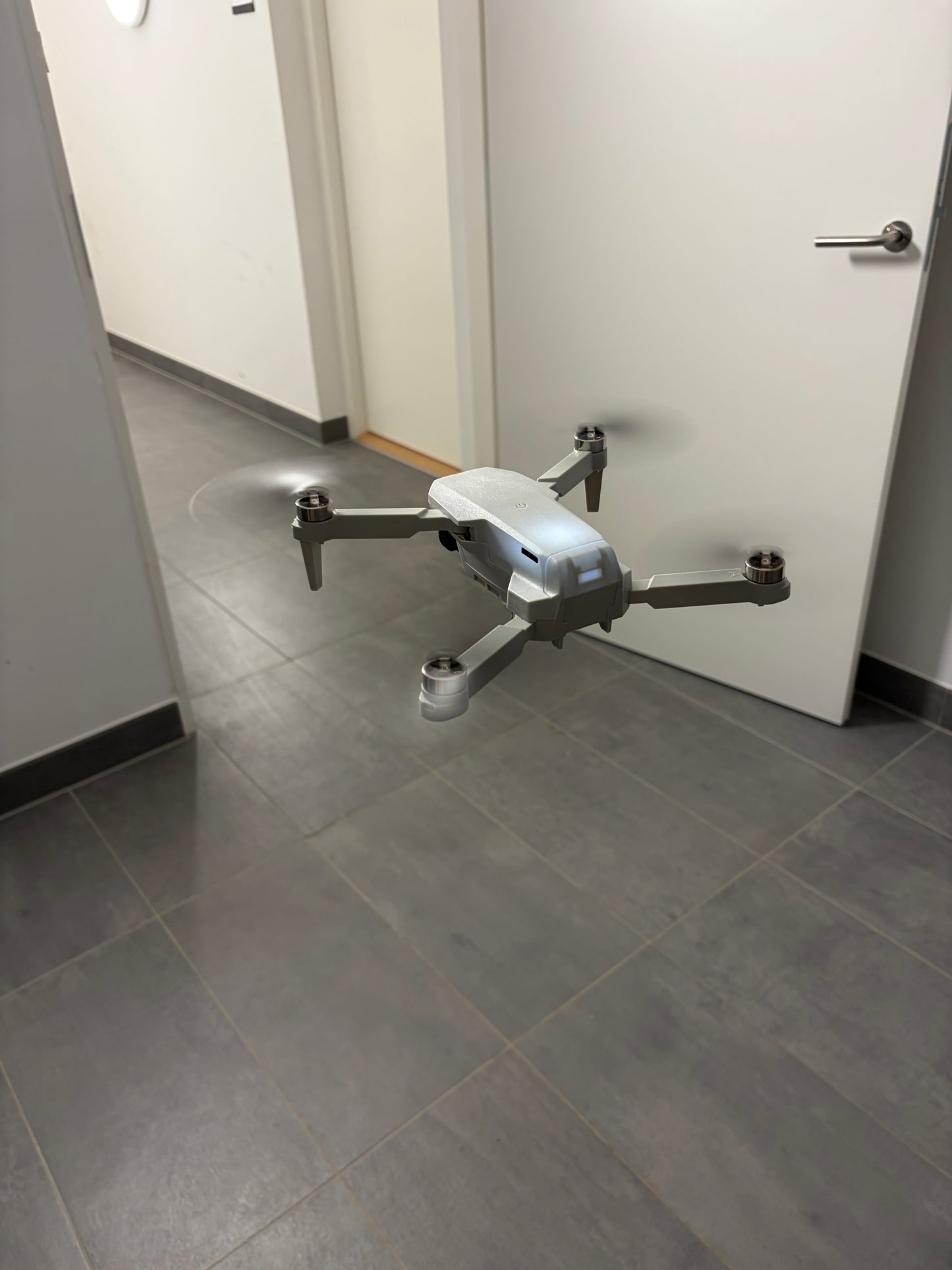 AERI-100 VR